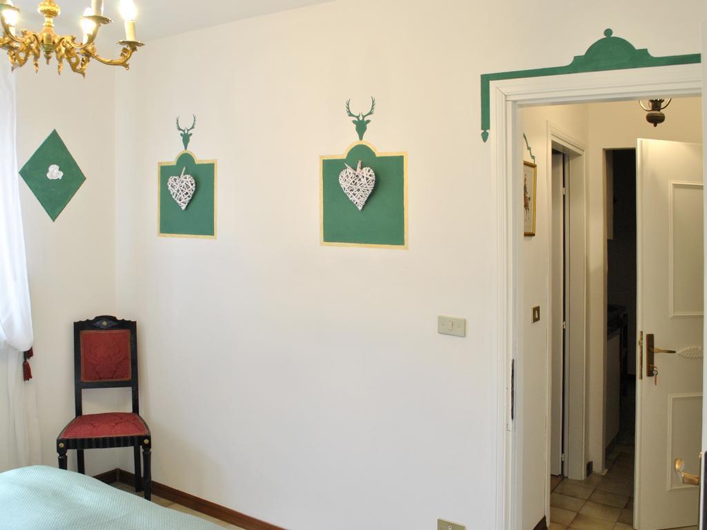 Appartamenti Le Mongolfiere Malè Quarto foto